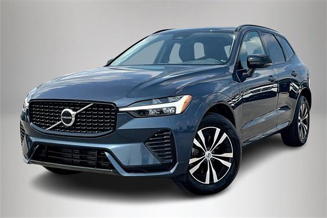 2024 Volvo XC60 Recharge Plug-In Hybrid T8 Core Dark Theme 2024 Volvo XC60 Recharge Plug-In Hybrid T8 Core Dark Theme