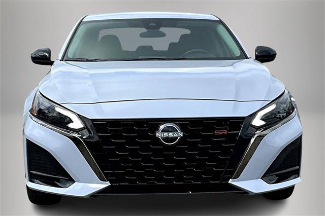 2024 Nissan Altima SR Intelligent AWD 2024 Nissan Altima SR Intelligent AWD