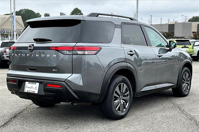 2022 Nissan Pathfinder SV 2WD