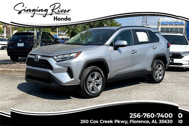2022 Toyota RAV4 Hybrid XLE