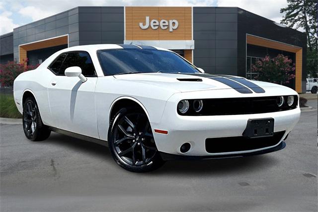 2022 Dodge Challenger SXT