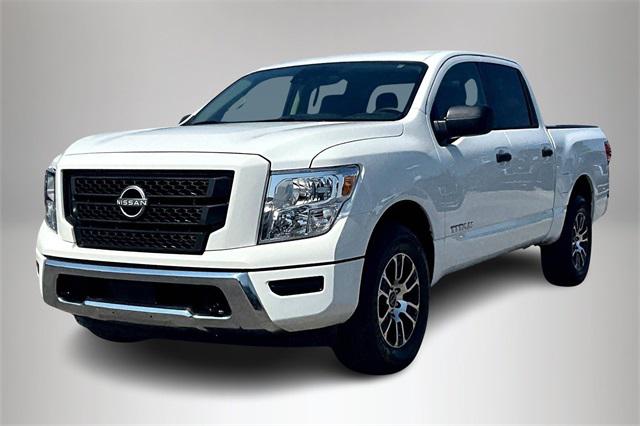 2024 Nissan TITAN Crew Cab SV 4x4 2024 Nissan TITAN Crew Cab SV 4x4