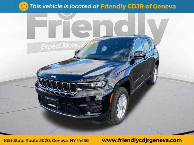 2025 Jeep Grand Cherokee GRAND CHEROKEE LAREDO X 4X4