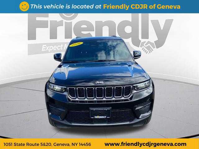 2025 Jeep Grand Cherokee GRAND CHEROKEE LAREDO X 4X4