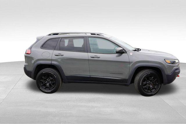 2019 Jeep Cherokee Trailhawk 4x4 2019 Jeep Cherokee Trailhawk 4x4