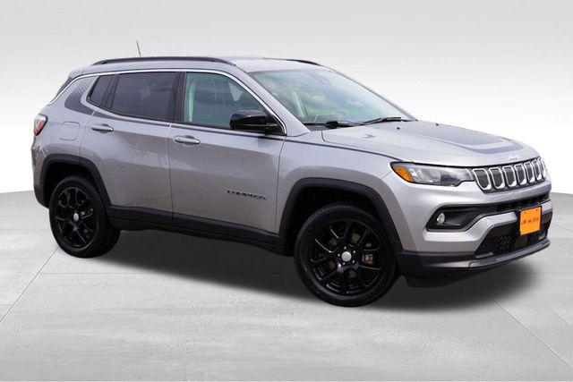 2022 Jeep Compass Latitude Lux 4x4 2022 Jeep Compass Latitude Lux 4x4