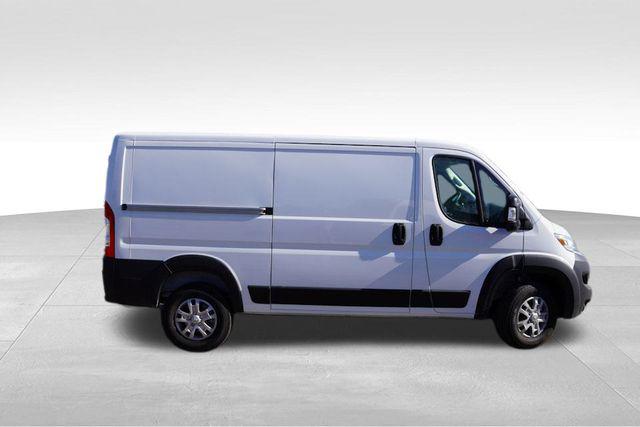 2025 RAM ProMaster 2500 Cargo Van SLT Low Roof 136 WB 2025 RAM ProMaster 2500 Cargo Van SLT Low Roof 136 WB