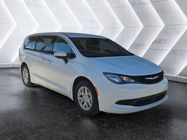 2023 Chrysler Voyager LX 2023 Chrysler Voyager LX