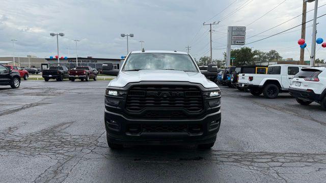 2025 RAM 2500 Tradesman Crew Cab 4x4 8 Box 2025 RAM 2500 Tradesman Crew Cab 4x4 8 Box