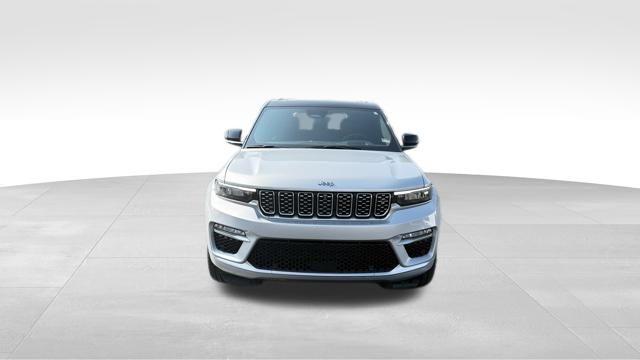 2022 Jeep Grand Cherokee Summit 4x4 2022 Jeep Grand Cherokee Summit 4x4