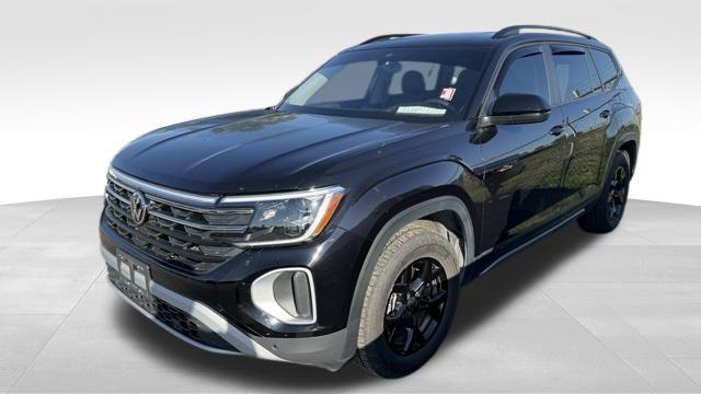 2024 Volkswagen Atlas 2.0T Peak Edition SEL 2024 Volkswagen Atlas 2.0T Peak Edition SEL