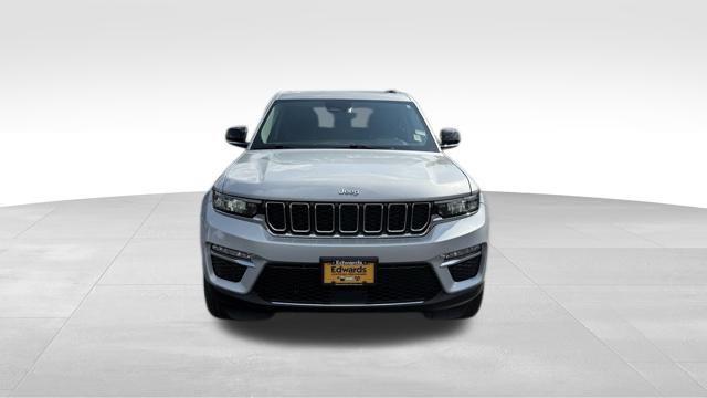 2022 Jeep Grand Cherokee Limited 4x4 2022 Jeep Grand Cherokee Limited 4x4