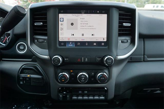 2024 RAM Ram 3500 Chassis Cab RAM 3500 SLT CREW CAB CHASSIS 4X4 60 CA 2024 RAM Ram 3500 Chassis Cab RAM 3500 SLT CREW CAB CHASSIS 4X4 60 CA