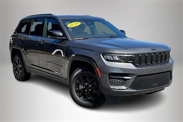 2025 Jeep Grand Cherokee GRAND CHEROKEE ALTITUDE X 4X4