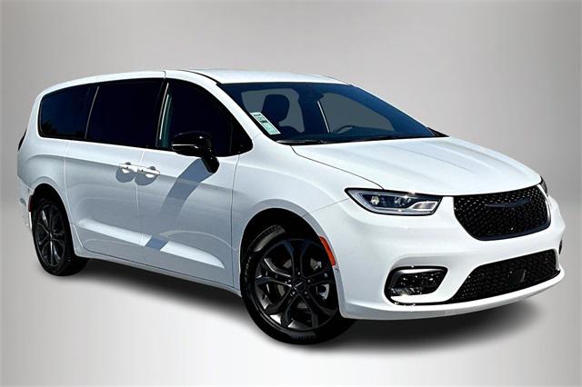 2026 Chrysler Pacifica PACIFICA SELECT 2026 Chrysler Pacifica PACIFICA SELECT