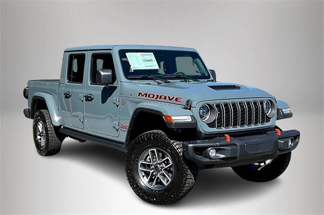 2025 Jeep Gladiator GLADIATOR MOJAVE X 4X4