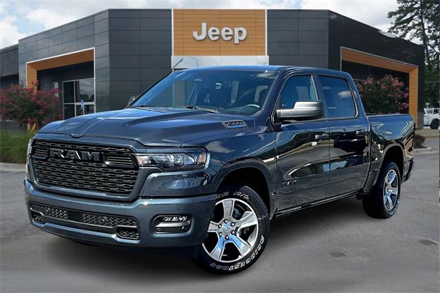 2025 RAM Ram 1500 RAM 1500 TRADESMAN CREW CAB 4X2 57 BOX