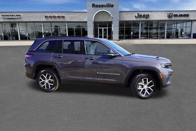2025 Jeep Grand Cherokee GRAND CHEROKEE LIMITED 4X4