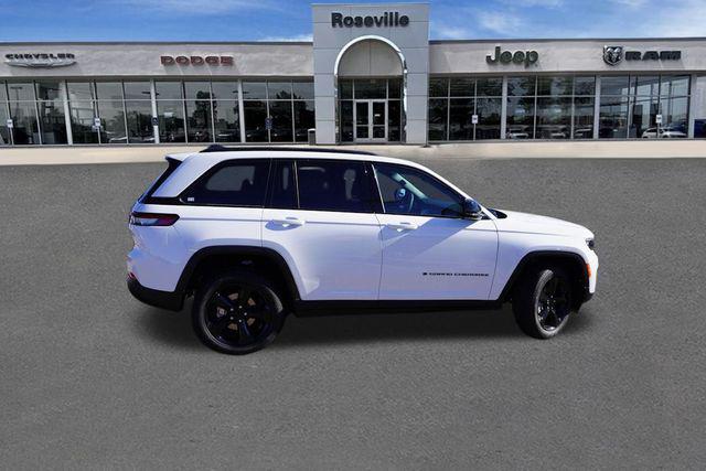 2025 Jeep Grand Cherokee GRAND CHEROKEE LIMITED 4X4 2025 Jeep Grand Cherokee GRAND CHEROKEE LIMITED 4X4
