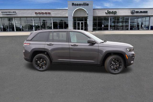 2025 Jeep Grand Cherokee GRAND CHEROKEE ALTITUDE 4X4 2025 Jeep Grand Cherokee GRAND CHEROKEE ALTITUDE 4X4
