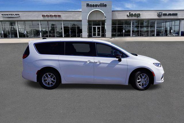 2025 Chrysler Pacifica PACIFICA SELECT 2025 Chrysler Pacifica PACIFICA SELECT