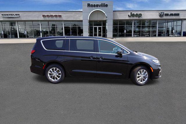 2025 Chrysler Pacifica PACIFICA SELECT AWD 2025 Chrysler Pacifica PACIFICA SELECT AWD