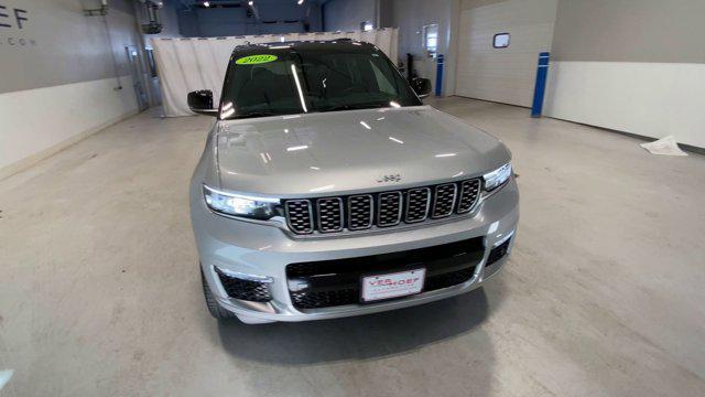 2022 Jeep Grand Cherokee L Summit Reserve 4x4 2022 Jeep Grand Cherokee L Summit Reserve 4x4