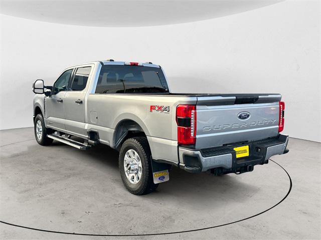 2024 Ford F-350 XLT 2024 Ford F-350 XLT