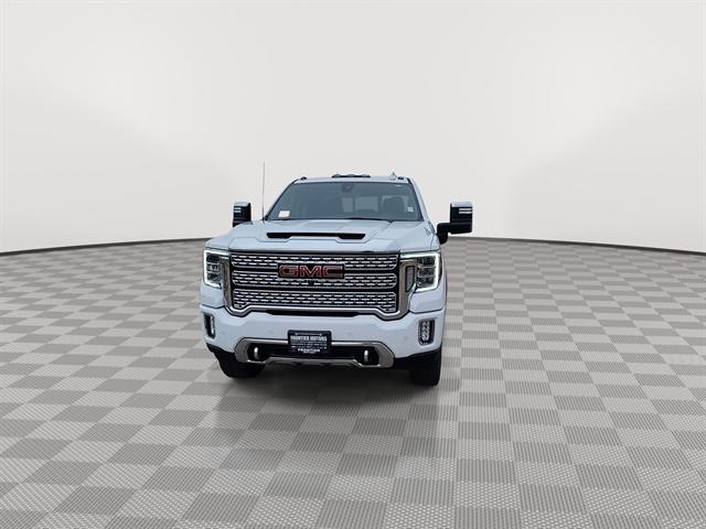 2023 GMC Sierra 2500HD 4WD Crew Cab Standard Bed Denali