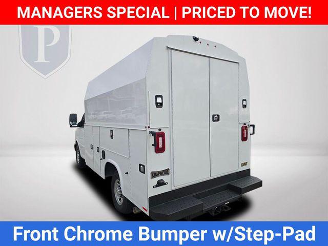 2025 Chevrolet Express Cutaway Work Van