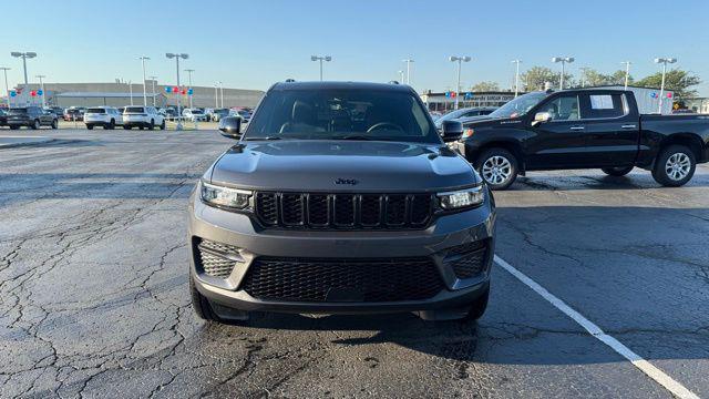 2025 Jeep Grand Cherokee GRAND CHEROKEE ALTITUDE X 4X4 2025 Jeep Grand Cherokee GRAND CHEROKEE ALTITUDE X 4X4