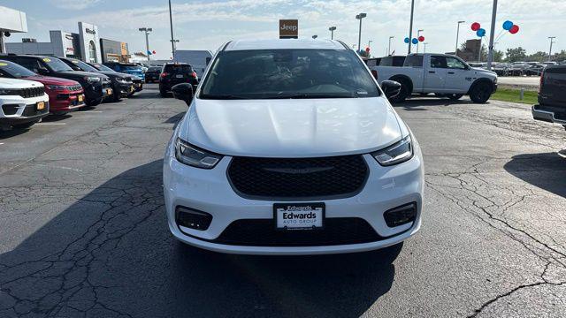 2026 Chrysler Pacifica PACIFICA SELECT 2026 Chrysler Pacifica PACIFICA SELECT