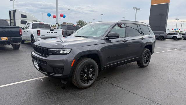 2025 Jeep Grand Cherokee GRAND CHEROKEE L ALTITUDE 4X4 2025 Jeep Grand Cherokee GRAND CHEROKEE L ALTITUDE 4X4