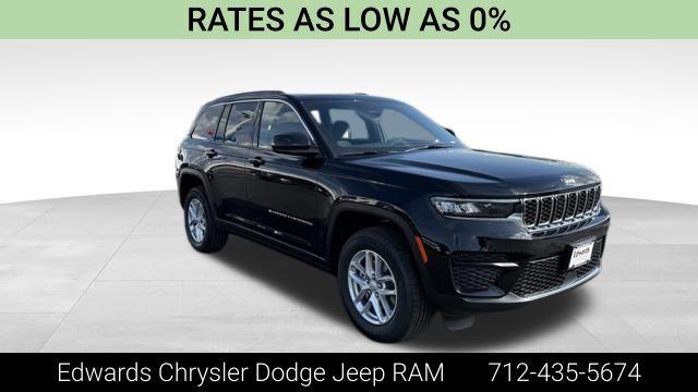 2025 Jeep Grand Cherokee GRAND CHEROKEE LAREDO X 4X4