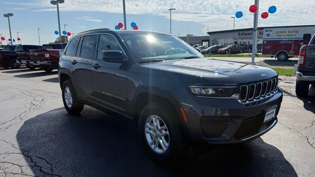 2025 Jeep Grand Cherokee GRAND CHEROKEE LAREDO 4X4 2025 Jeep Grand Cherokee GRAND CHEROKEE LAREDO 4X4