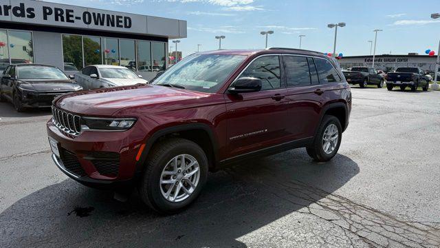 2025 Jeep Grand Cherokee GRAND CHEROKEE LAREDO X 4X4 2025 Jeep Grand Cherokee GRAND CHEROKEE LAREDO X 4X4