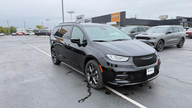 2026 Chrysler Pacifica PACIFICA LIMITED AWD