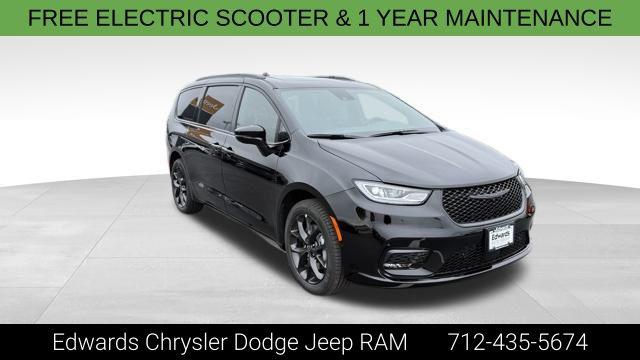 2026 Chrysler Pacifica PACIFICA LIMITED AWD