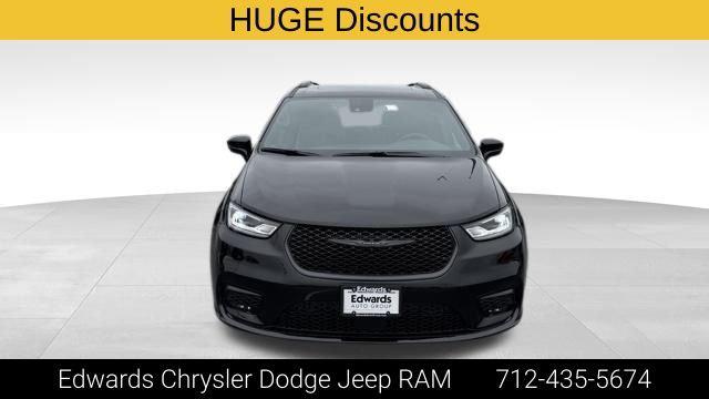 2026 Chrysler Pacifica PACIFICA LIMITED AWD