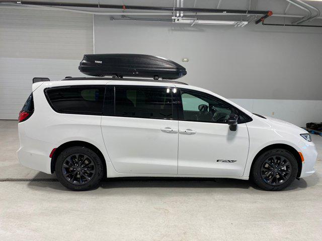 2025 Chrysler Pacifica PACIFICA SELECT