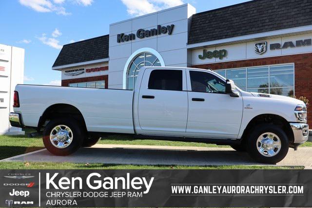 2025 RAM 2500 Tradesman Crew Cab 4x4 8 Box