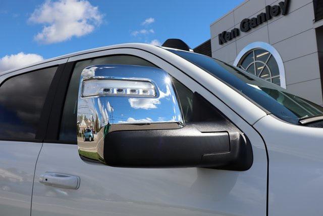 2025 RAM 2500 Laramie Crew Cab 4x4 64 Box 2025 RAM 2500 Laramie Crew Cab 4x4 64 Box