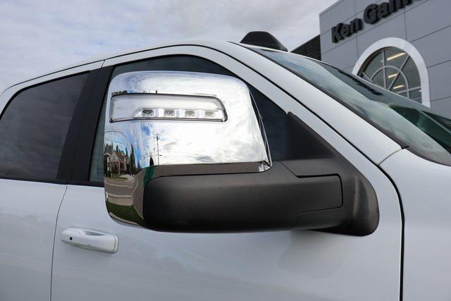 2025 RAM 2500 Laramie Crew Cab 4x4 64 Box