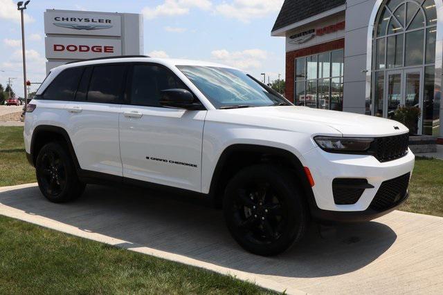 2024 Jeep Grand Cherokee Altitude 4x4 2024 Jeep Grand Cherokee Altitude 4x4