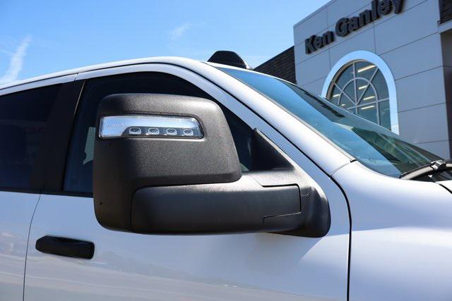 2025 RAM 2500 Big Horn Crew Cab 4x4 64 Box 2025 RAM 2500 Big Horn Crew Cab 4x4 64 Box