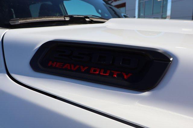 2025 RAM 2500 Tradesman Crew Cab 4x4 64 Box 2025 RAM 2500 Tradesman Crew Cab 4x4 64 Box