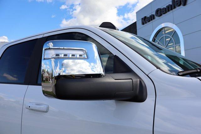 2025 RAM 2500 Laramie Crew Cab 4x4 64 Box