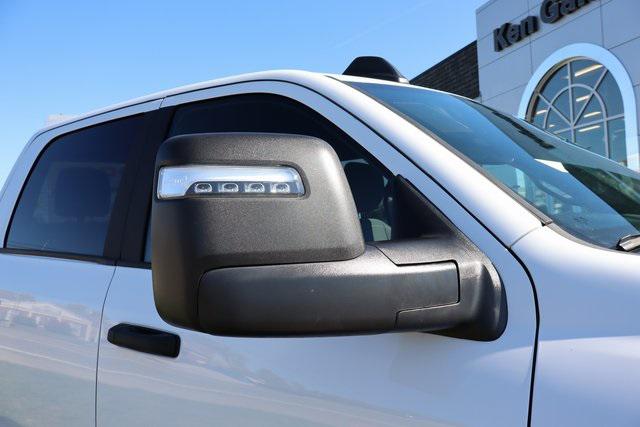 2025 RAM 2500 Big Horn Crew Cab 4x4 64 Box 2025 RAM 2500 Big Horn Crew Cab 4x4 64 Box