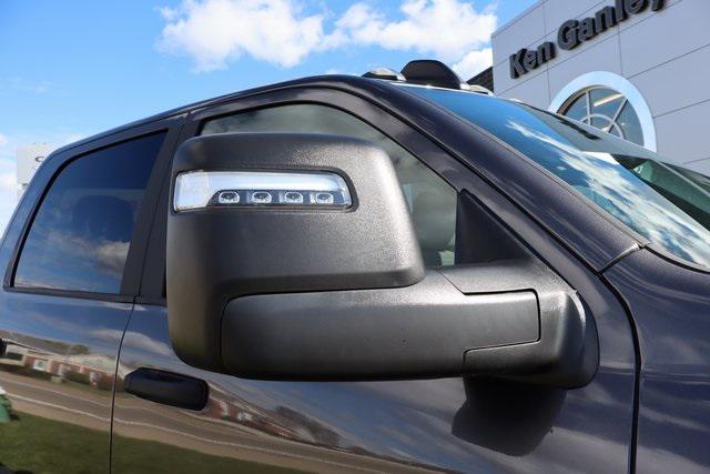 2025 RAM 2500 Big Horn Crew Cab 4x4 64 Box 2025 RAM 2500 Big Horn Crew Cab 4x4 64 Box