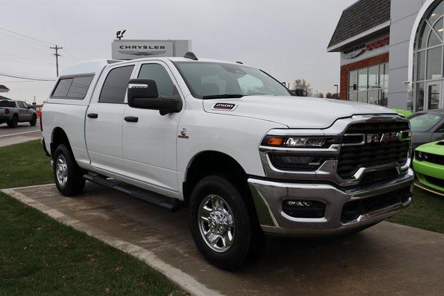 2025 RAM 2500 Tradesman Crew Cab 4x4 64 Box
